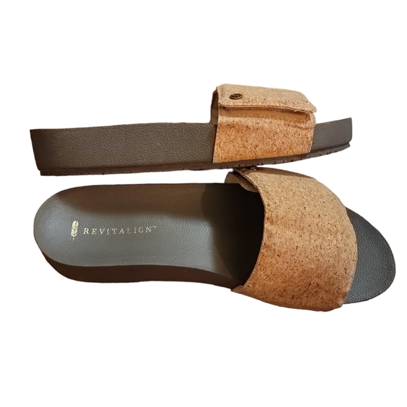 Revitalign Breezy deluxe slides - Picture 5 of 6